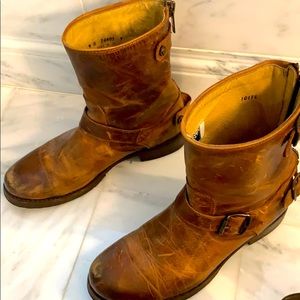 Frye  brown distress motorcycle boots size 9